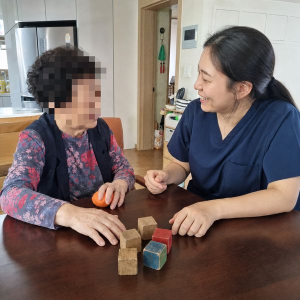 뇌병변 재활운동 방문 모습